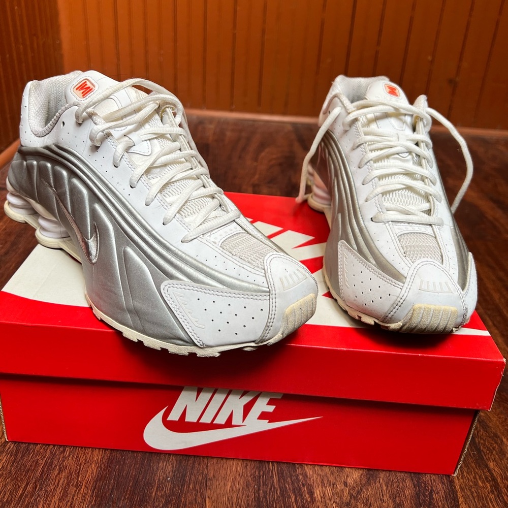 Nike Shox